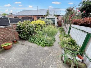 Photo 13- click for photo gallery